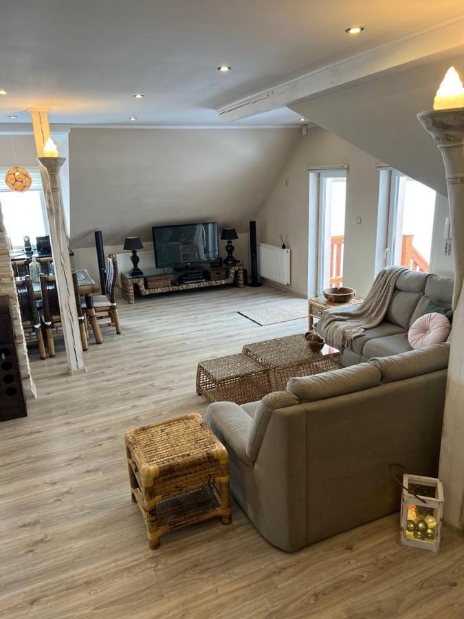 Liwa Garden Krzywa 11 Apartment ภายนอก รูปภาพ